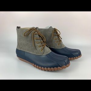 Henry Ferrera  mission 200, gray, dock boots